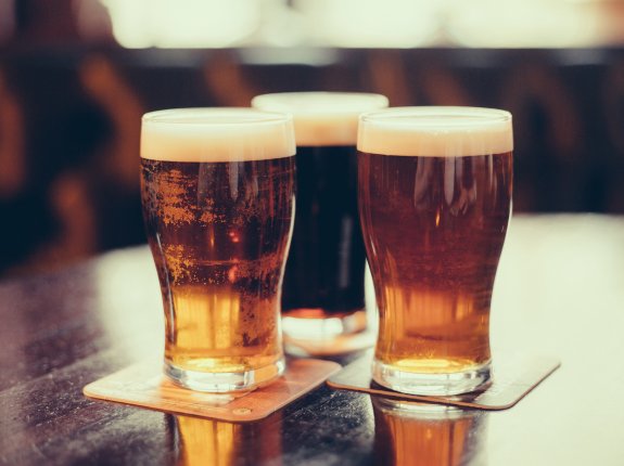 Jak pić piwo i nie tyć - alkohol a dieta?
