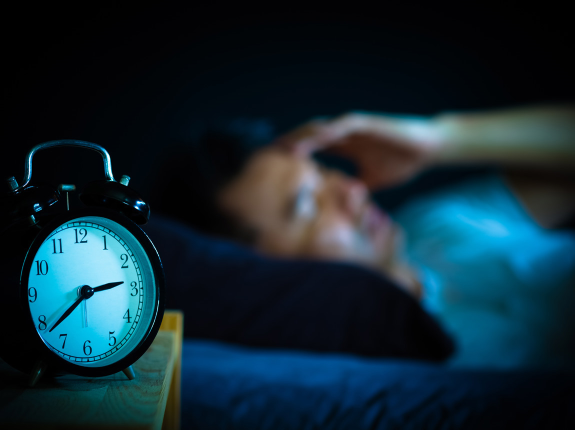 Czy wraz z wiekiem pojawiają się problemy ze snem?