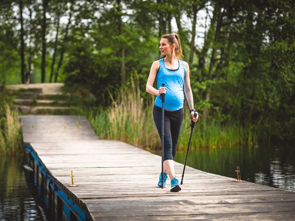 Czy warto uprawiać nordic walking w ciąży?